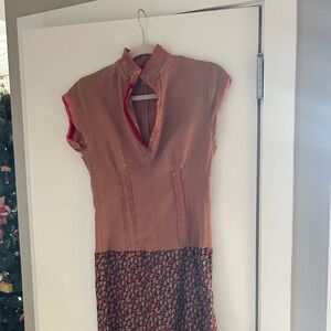 Vintage Elegant Pink/Tan and Black Floral Dress